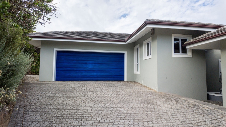 4 Bedroom Property for Sale in Pezula Golf Estate Western Cape